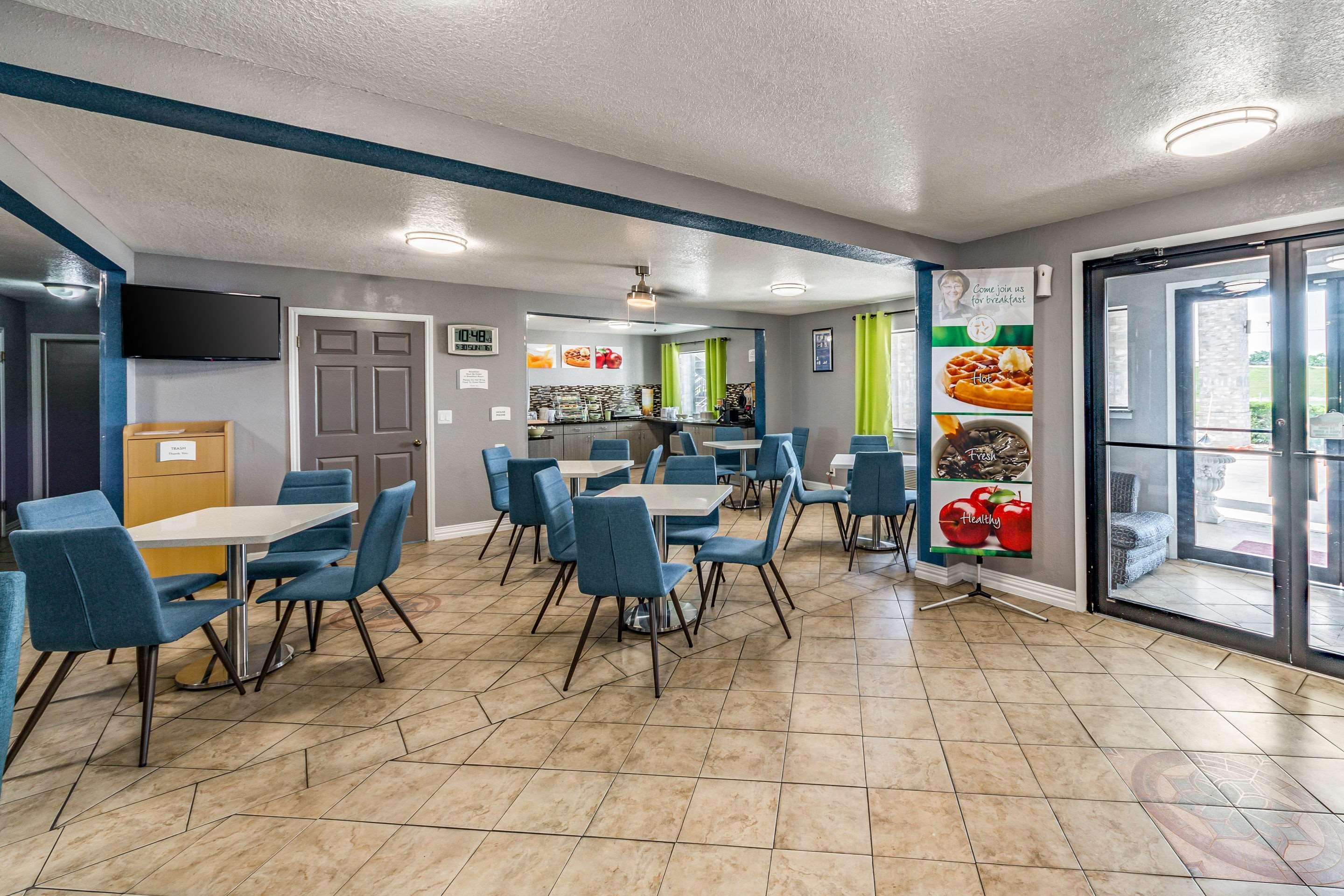 Quality Inn I-10 East Near Frost Bank Center San Antonio Extérieur photo