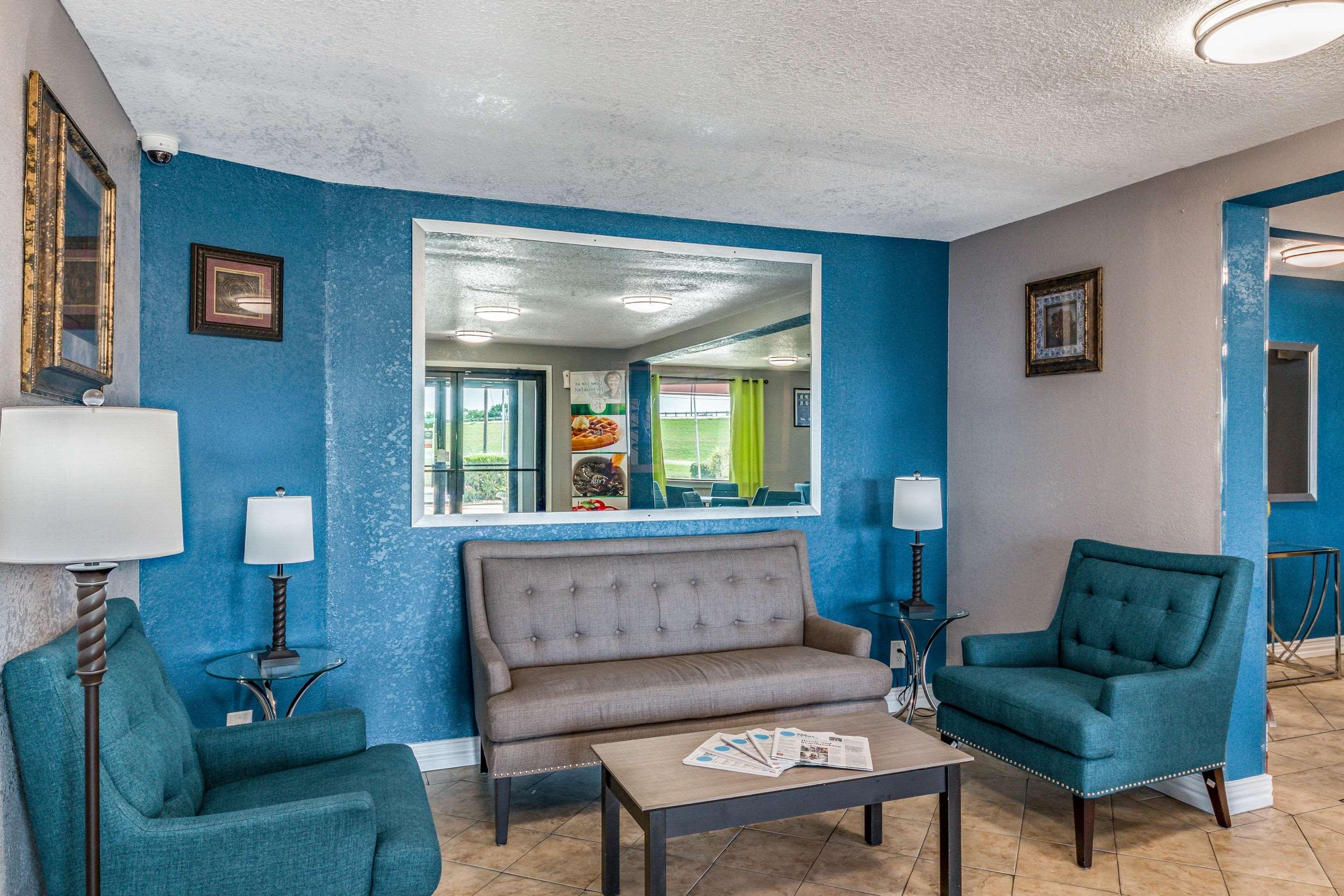 Quality Inn I-10 East Near Frost Bank Center San Antonio Extérieur photo